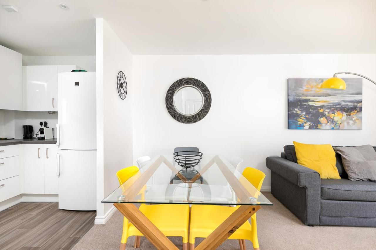 Hertford Serviced Apartments Веар Екстер'єр фото